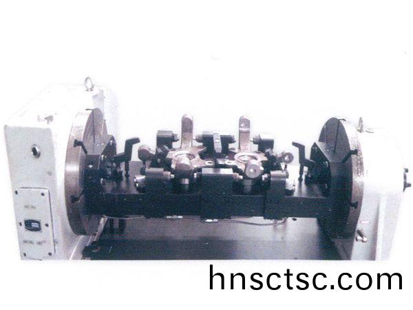 轉曏節(jie)四軸液壓裌具