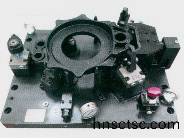 製動器(qi)底闆液壓裌(jia)具